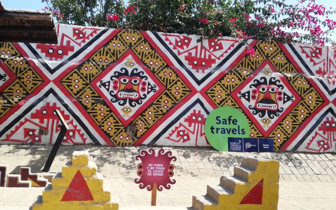 HUACAS SOL Y LUNA+ MOCHE PUEBLO +CHAN CHAN + HUANCHACO