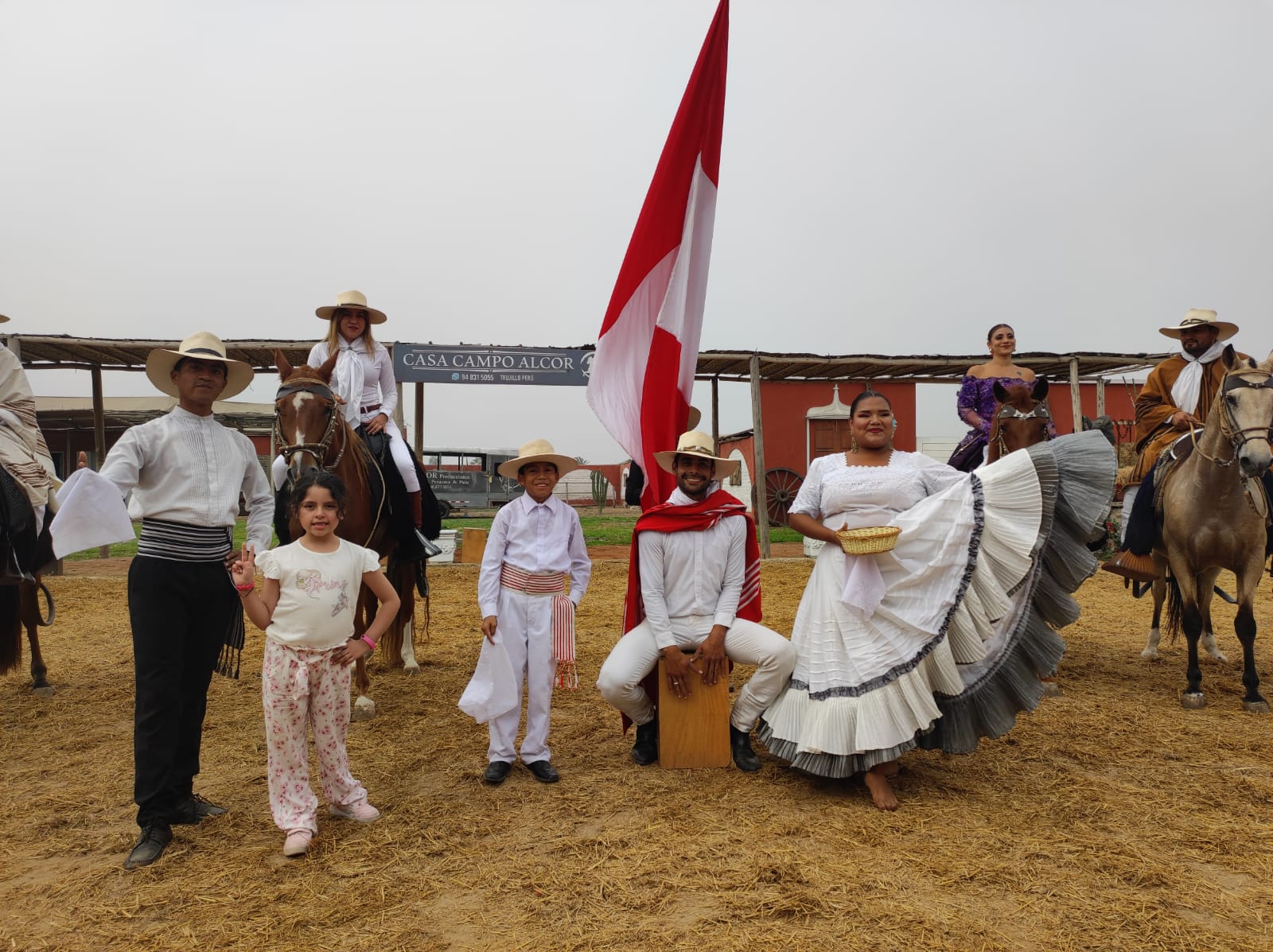 City tours Trujillo para visitar las casonas coloniales mas importantes del centro historico de trujillo y hacer todo los tours en trujillo